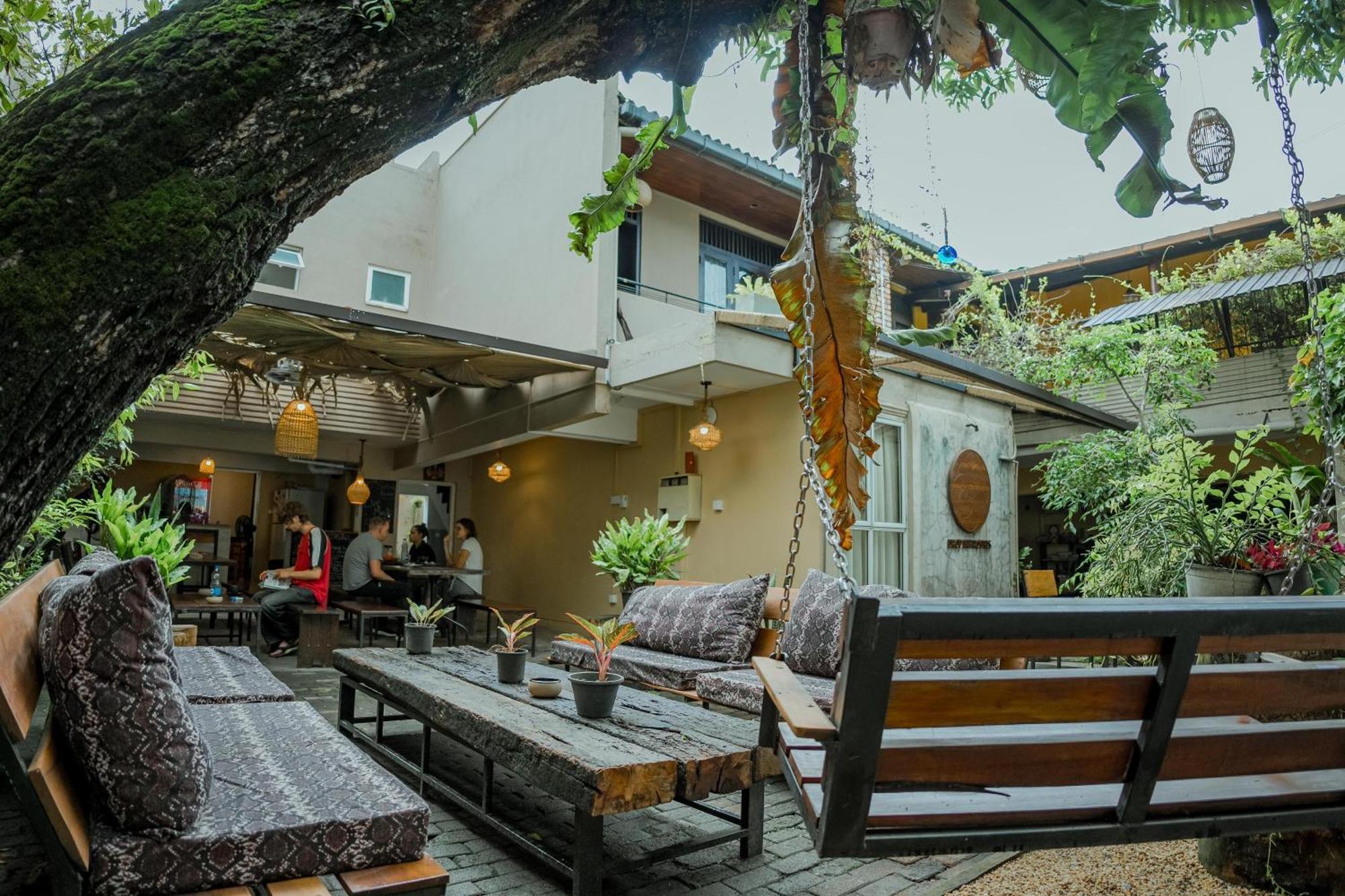 Drop Inn Hostels Colombo Exteriör bild