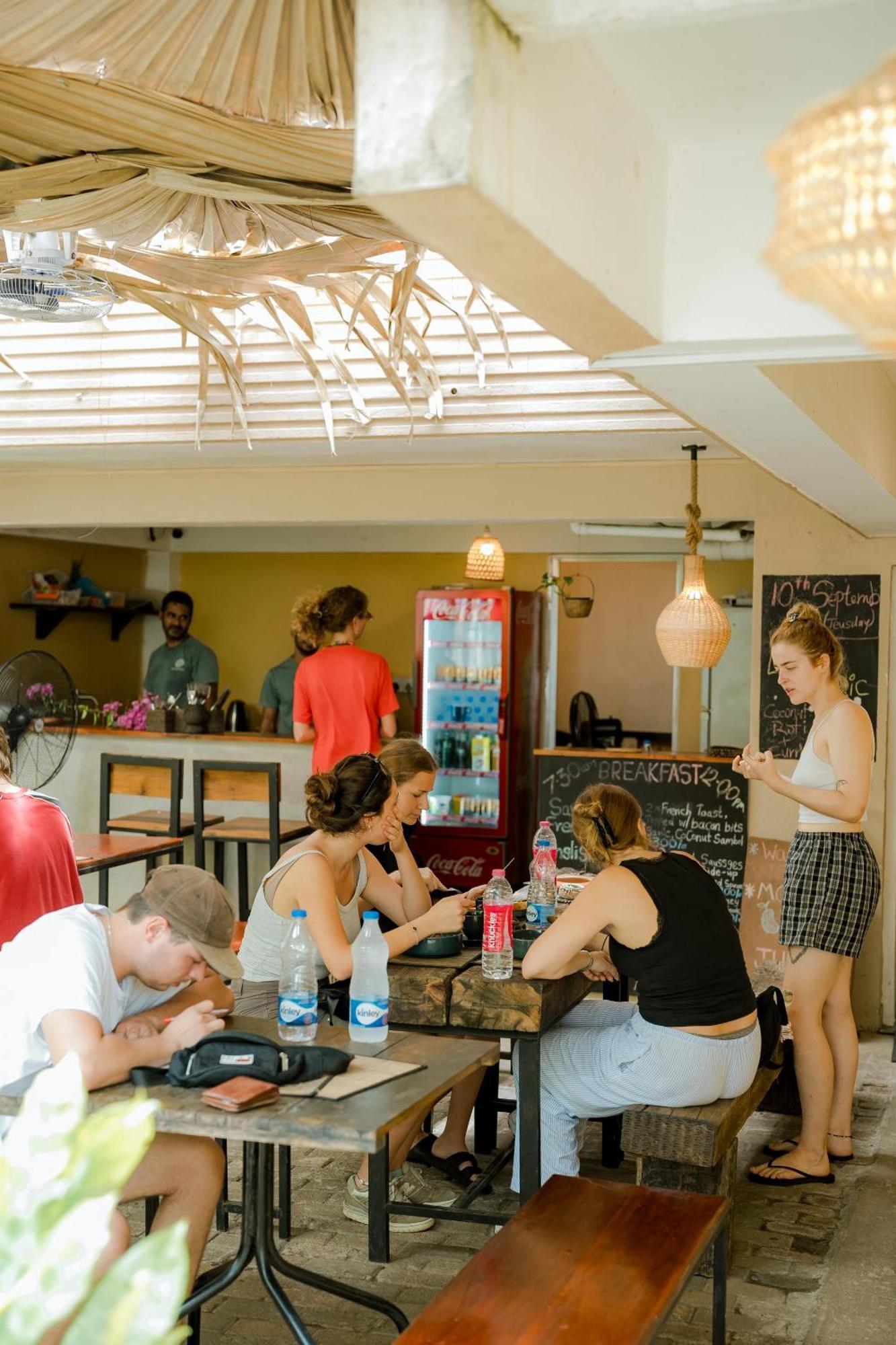 Drop Inn Hostels Colombo Exteriör bild